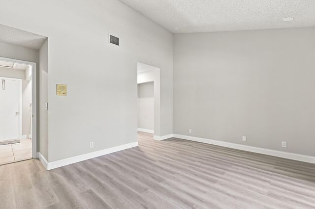 9960 Majestic Way, Boynton Beach, FL 33437