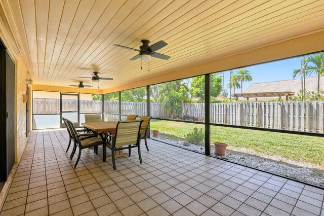 9960 Majestic Way, Boynton Beach, FL 33437