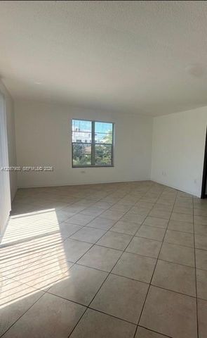 1165 98 403, Bay Harbor Islands, FL 33154