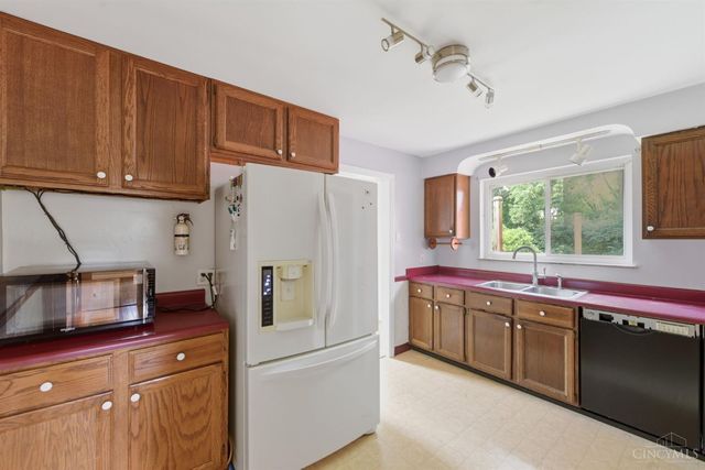 6502 Britton Avenue, Cincinnati, OH 45227