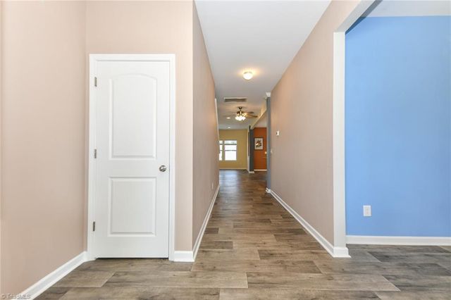 5716 Oakgate Drive, Greensboro, NC 27405