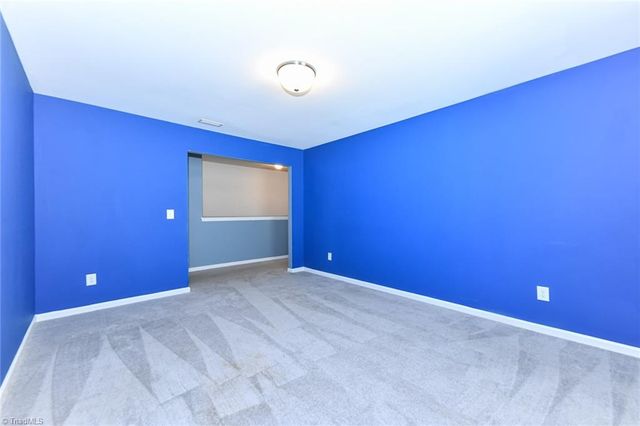 5716 Oakgate Drive, Greensboro, NC 27405