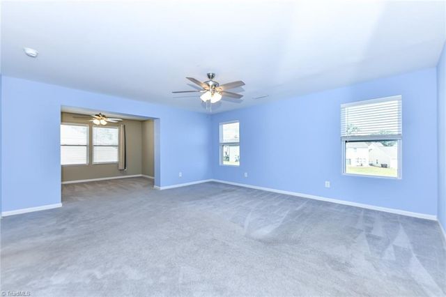 5716 Oakgate Drive, Greensboro, NC 27405