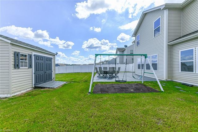 5716 Oakgate Drive, Greensboro, NC 27405