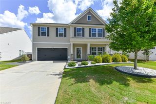 5716 Oakgate Drive, Greensboro, NC 27405