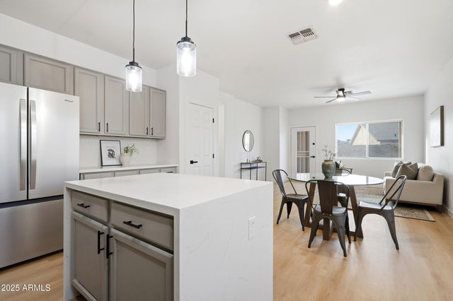 1 N 124TH Drive, Avondale, AZ 85323