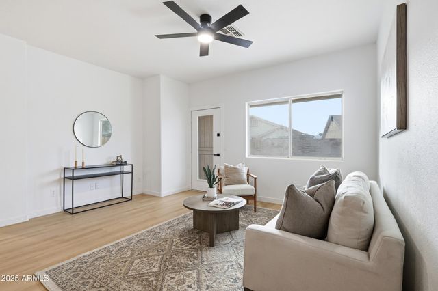 1 N 124TH Drive, Avondale, AZ 85323