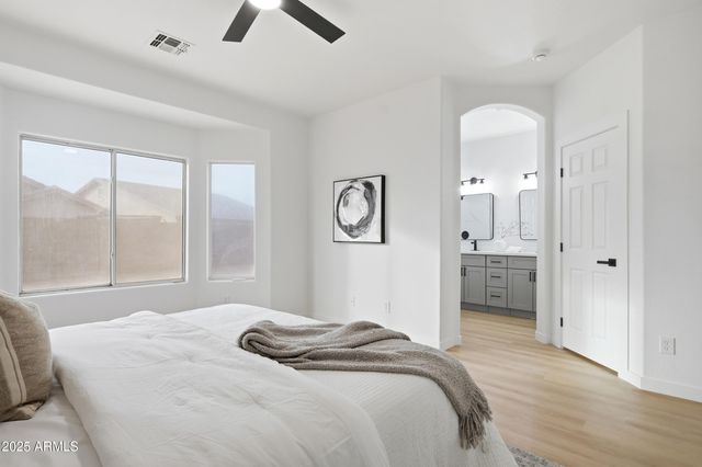 1 N 124TH Drive, Avondale, AZ 85323