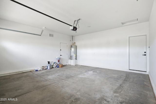 1 N 124TH Drive, Avondale, AZ 85323