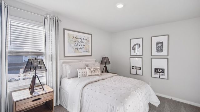 2330 SE Morningdew Drive, West Des Moines, IA 50265