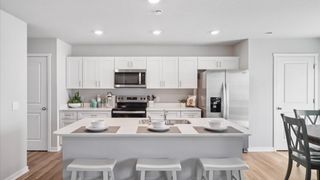 2330 SE Morningdew Drive, West Des Moines, IA 50265