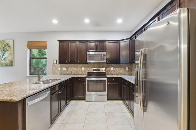 3801 Aspen Leaf Drive, Boynton Beach, FL 33436