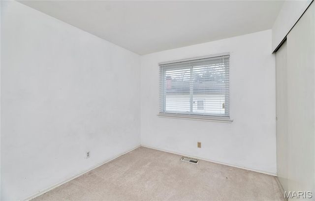 724 Le Manns Drive, Manchester, MO 63021