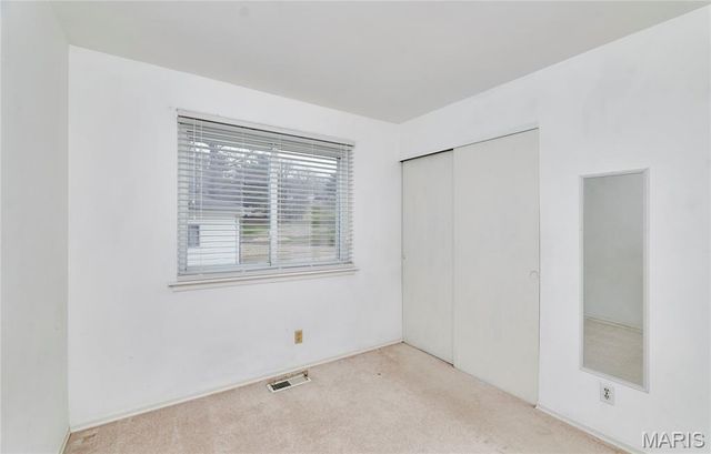 724 Le Manns Drive, Manchester, MO 63021