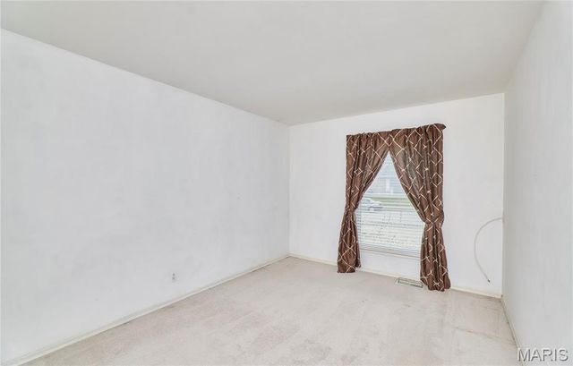 724 Le Manns Drive, Manchester, MO 63021