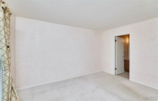 724 Le Manns Drive, Manchester, MO 63021