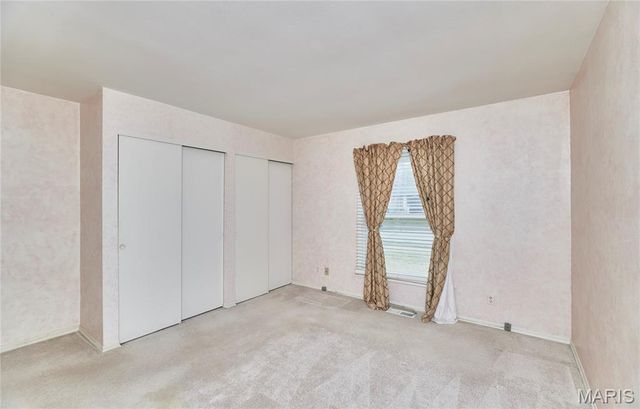 724 Le Manns Drive, Manchester, MO 63021