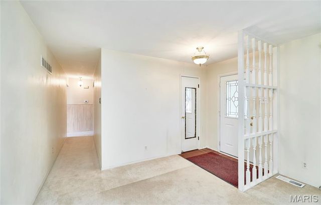 724 Le Manns Drive, Manchester, MO 63021