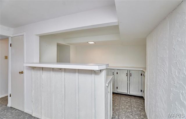 724 Le Manns Drive, Manchester, MO 63021