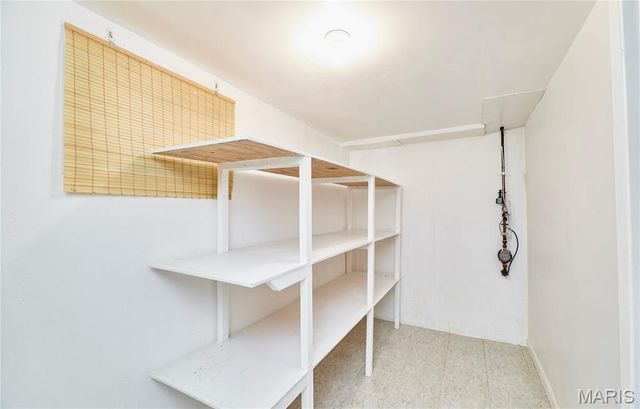 724 Le Manns Drive, Manchester, MO 63021