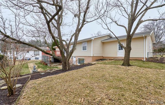 724 Le Manns Drive, Manchester, MO 63021