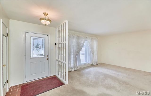 724 Le Manns Drive, Manchester, MO 63021