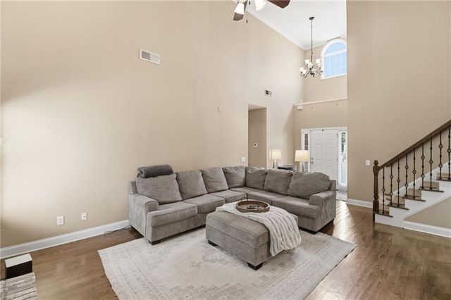 55 Applewood Lane, Taylorsville, GA 30178