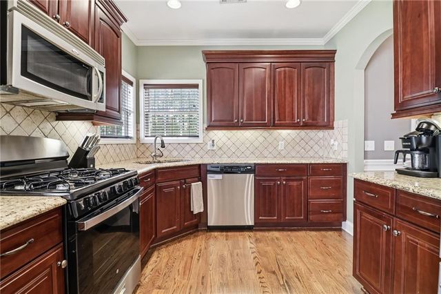 55 Applewood Lane, Taylorsville, GA 30178