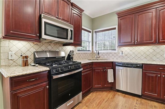 55 Applewood Lane, Taylorsville, GA 30178