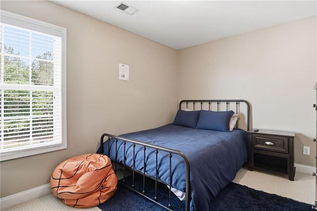 55 Applewood Lane, Taylorsville, GA 30178