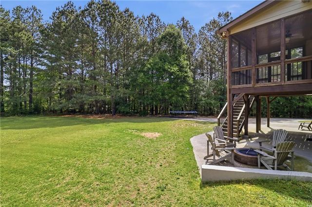 55 Applewood Lane, Taylorsville, GA 30178