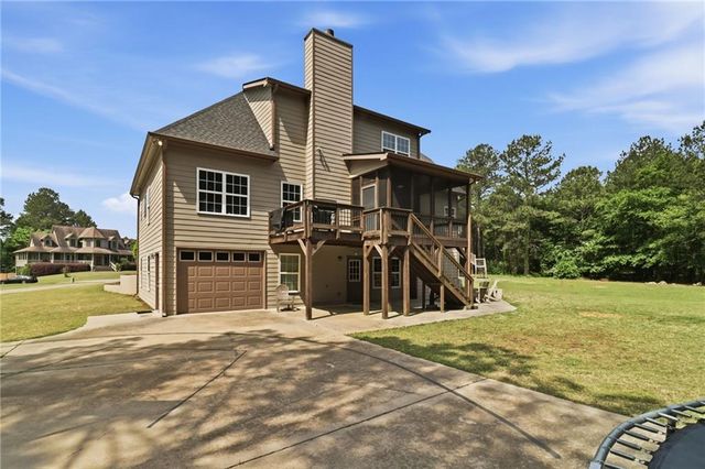 55 Applewood Lane, Taylorsville, GA 30178