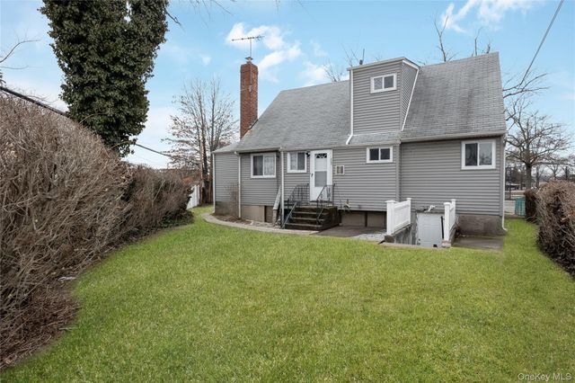 120-31 FRANCIS LEWIS Boulevard, Cambria Heights, NY 11411