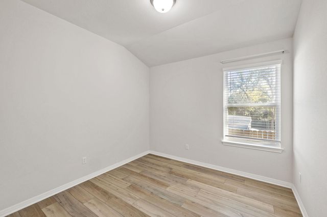 700 Autumn Stem PL, Manchaca, TX 78748