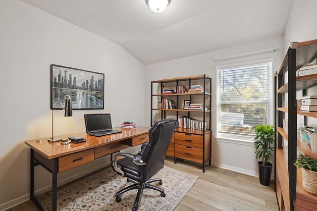 700 Autumn Stem PL, Manchaca, TX 78748