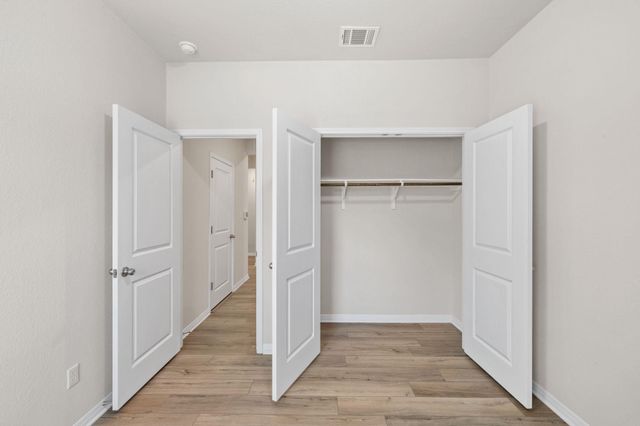 700 Autumn Stem PL, Manchaca, TX 78748