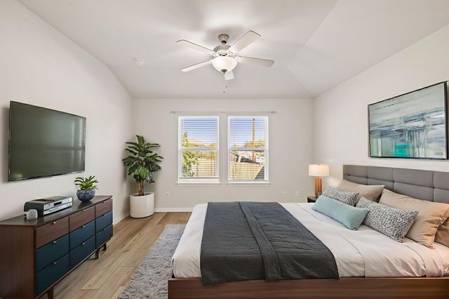 700 Autumn Stem PL, Manchaca, TX 78748