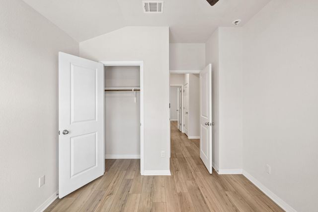 700 Autumn Stem PL, Manchaca, TX 78748