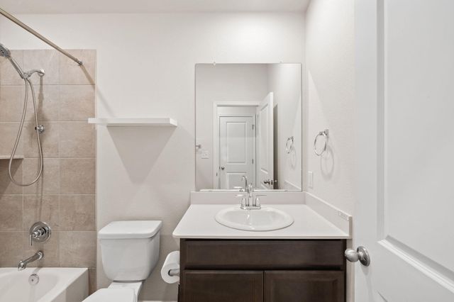 700 Autumn Stem PL, Manchaca, TX 78748