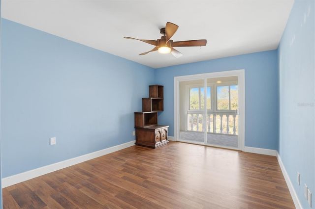 1250 S PINELLAS AVENUE 214, Tarpon Springs, FL 34689