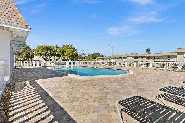 1250 S PINELLAS AVENUE 214, Tarpon Springs, FL 34689