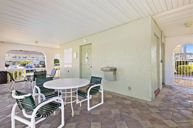 1250 S PINELLAS AVENUE 214, Tarpon Springs, FL 34689