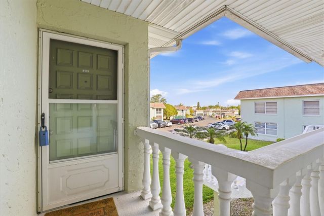 1250 S PINELLAS AVENUE 214, Tarpon Springs, FL 34689