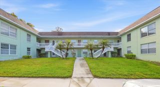 1250 S PINELLAS AVENUE 214, Tarpon Springs, FL 34689