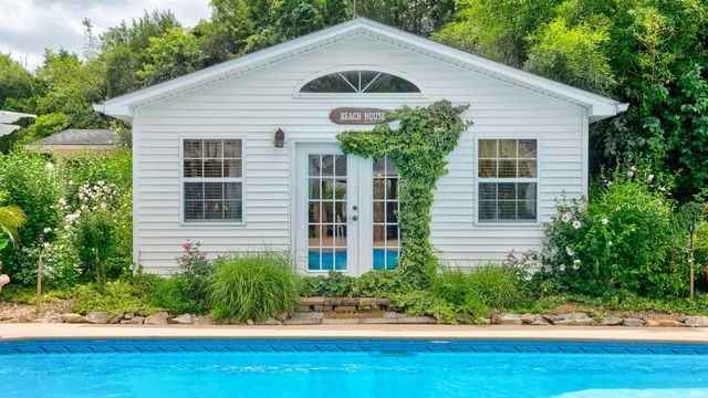 16834 N State Road 66, Magnet, IN 47520