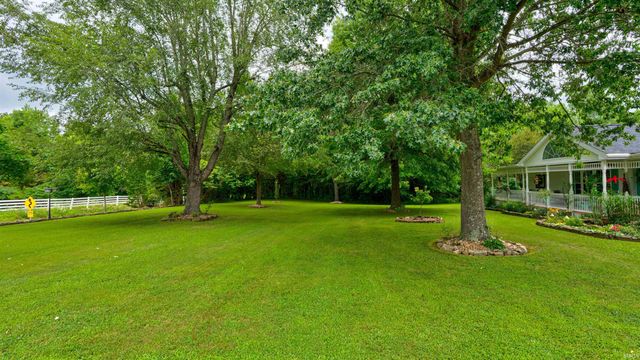 16834 N State Road 66, Magnet, IN 47520