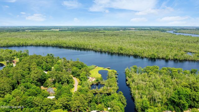 207 Dogwood Trail, Elizabeth City, NC 27909