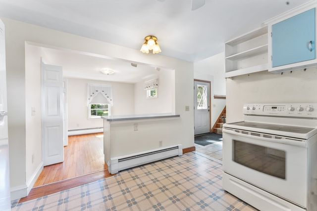 48 Westbrook Dr, Seekonk, MA 02771
