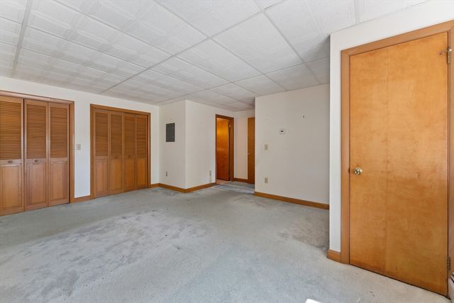 48 Westbrook Dr, Seekonk, MA 02771