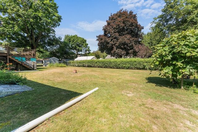 48 Westbrook Dr, Seekonk, MA 02771